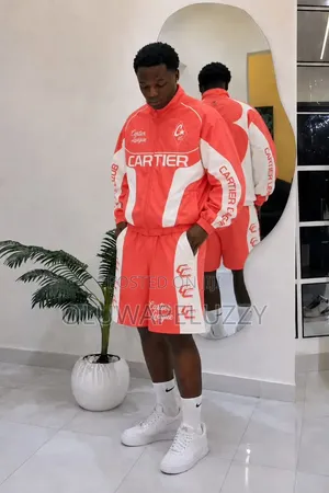 Men Wears Fashion Up and Down