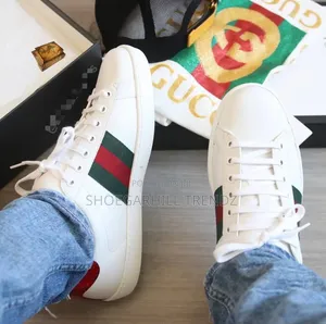 Gucci Tennis Leather Sneakers