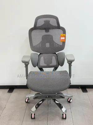 Ergonomic Executive Office Chair With Adjustable Headrest