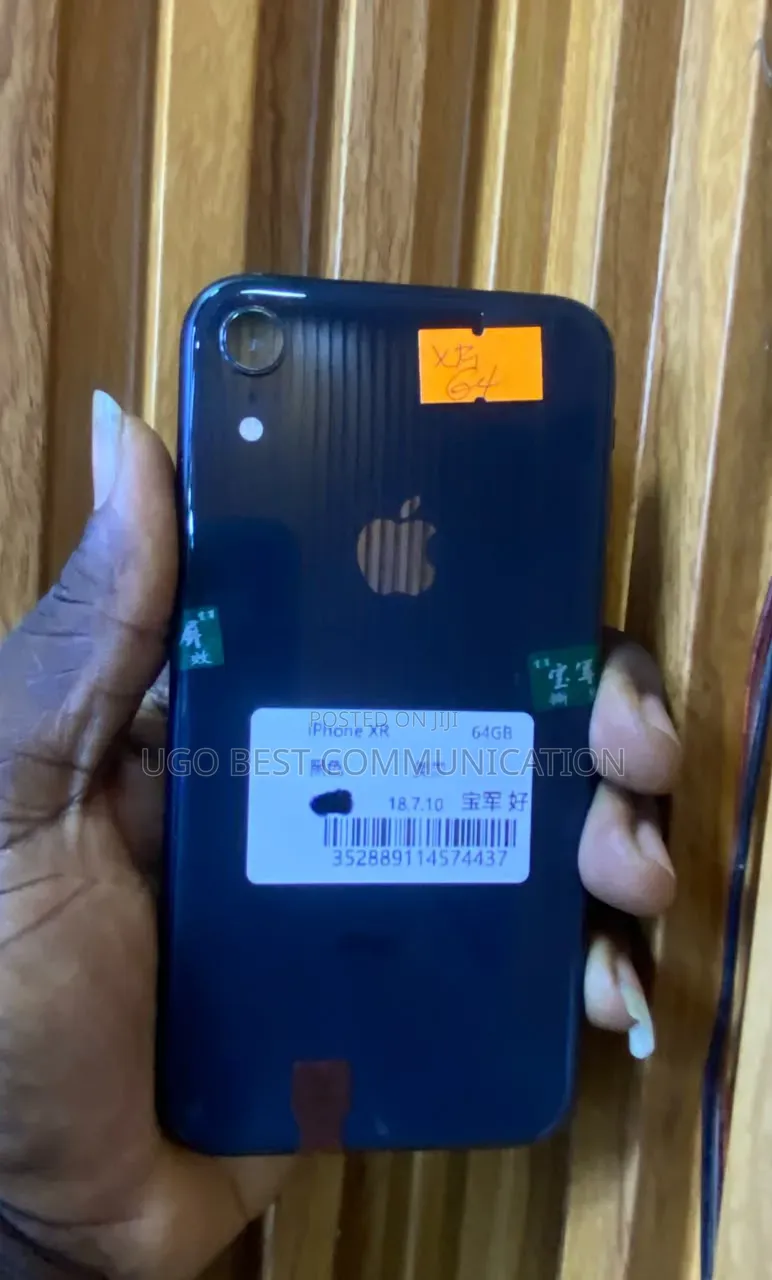 Apple iPhone XR 64 GB Gray