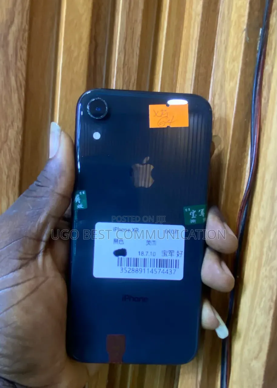 Apple iPhone XR 64 GB Gray