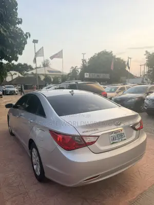 Hyundai Sonata 2011 Silver