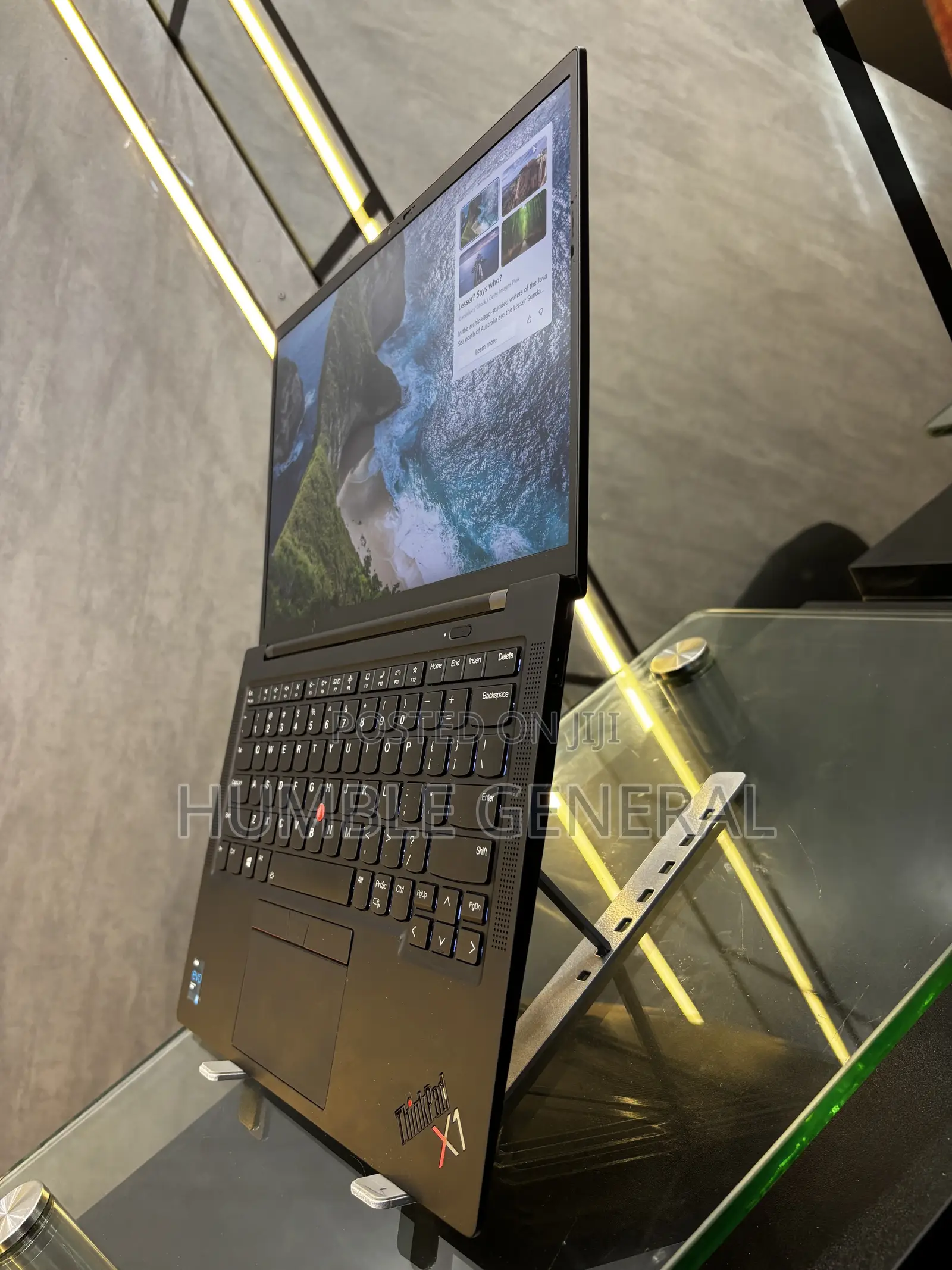 Laptop Lenovo ThinkPad X1 Carbon 16GB Intel Core Ultra 7 SSD 512GB