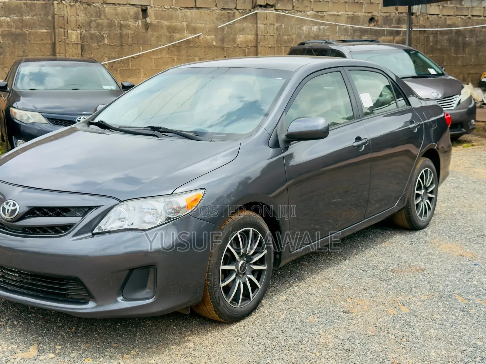 Toyota Corolla 2011 Gray