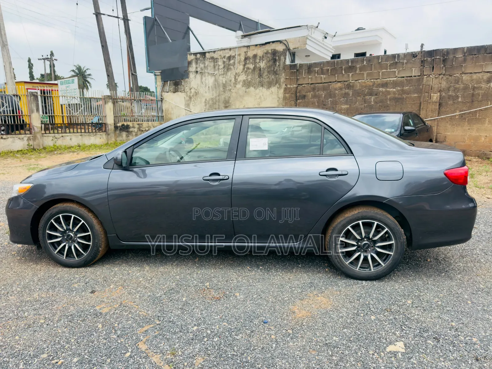 Toyota Corolla 2011 Gray