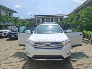 Toyota Highlander Sport 2008 White