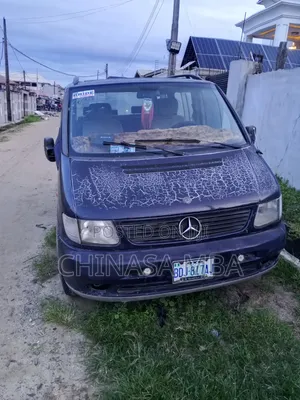 Mercedes-Benz Vito 2004 Blue