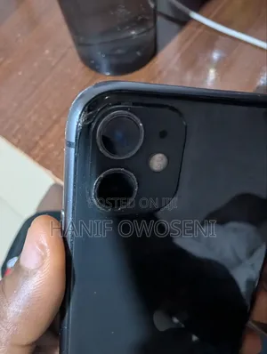 Apple iPhone 11 64 GB Black