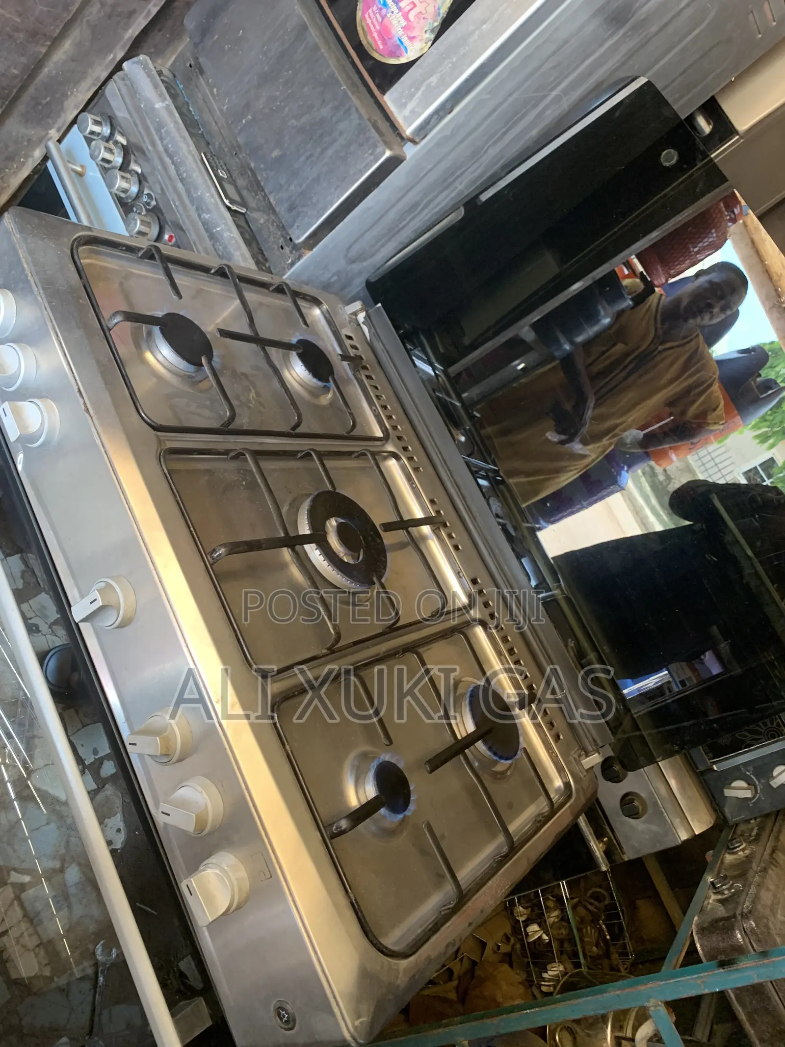 Standing Gas Cooker