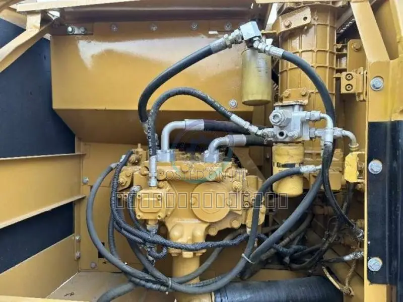 CAT 320C Excavator 2015