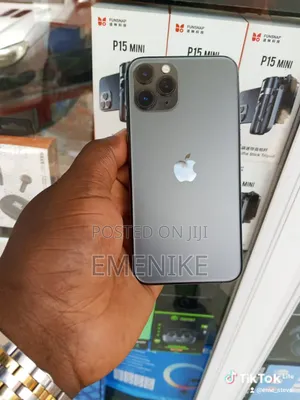 Apple iPhone 11 Pro 64 GB Gray