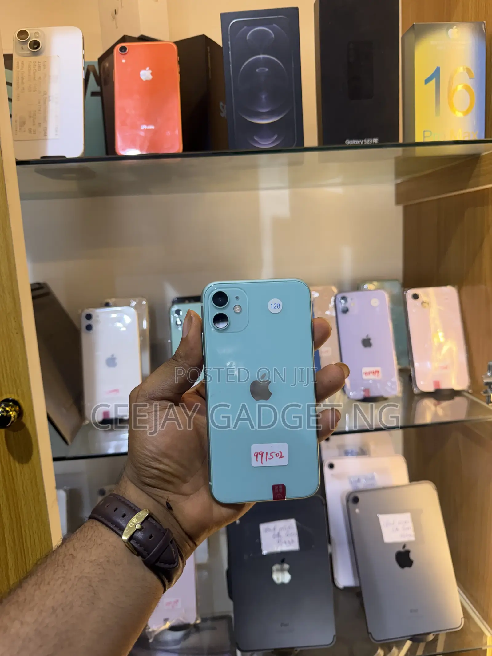 Apple iPhone 11 128 GB Green