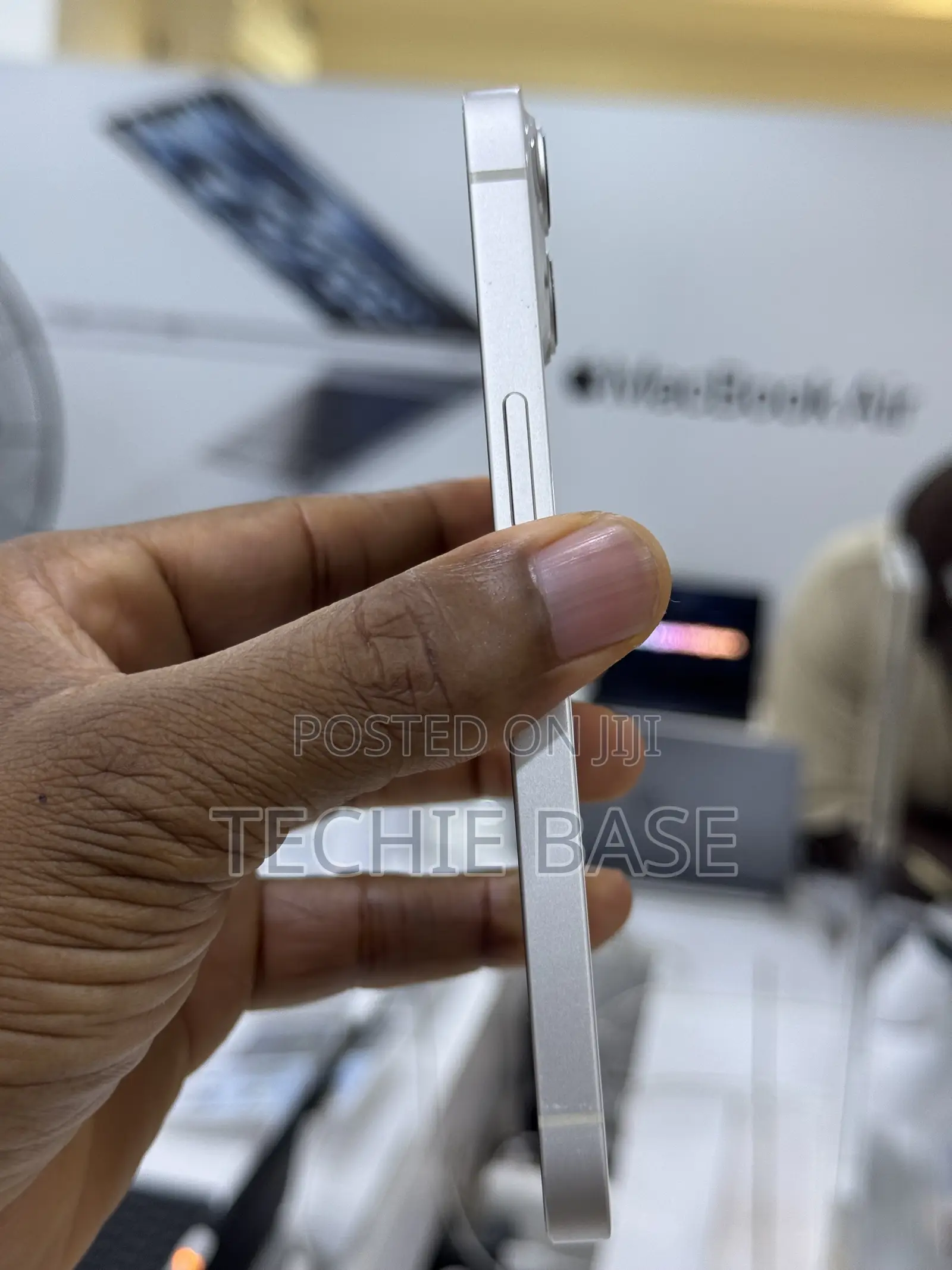 Apple iPhone 13 128 GB White