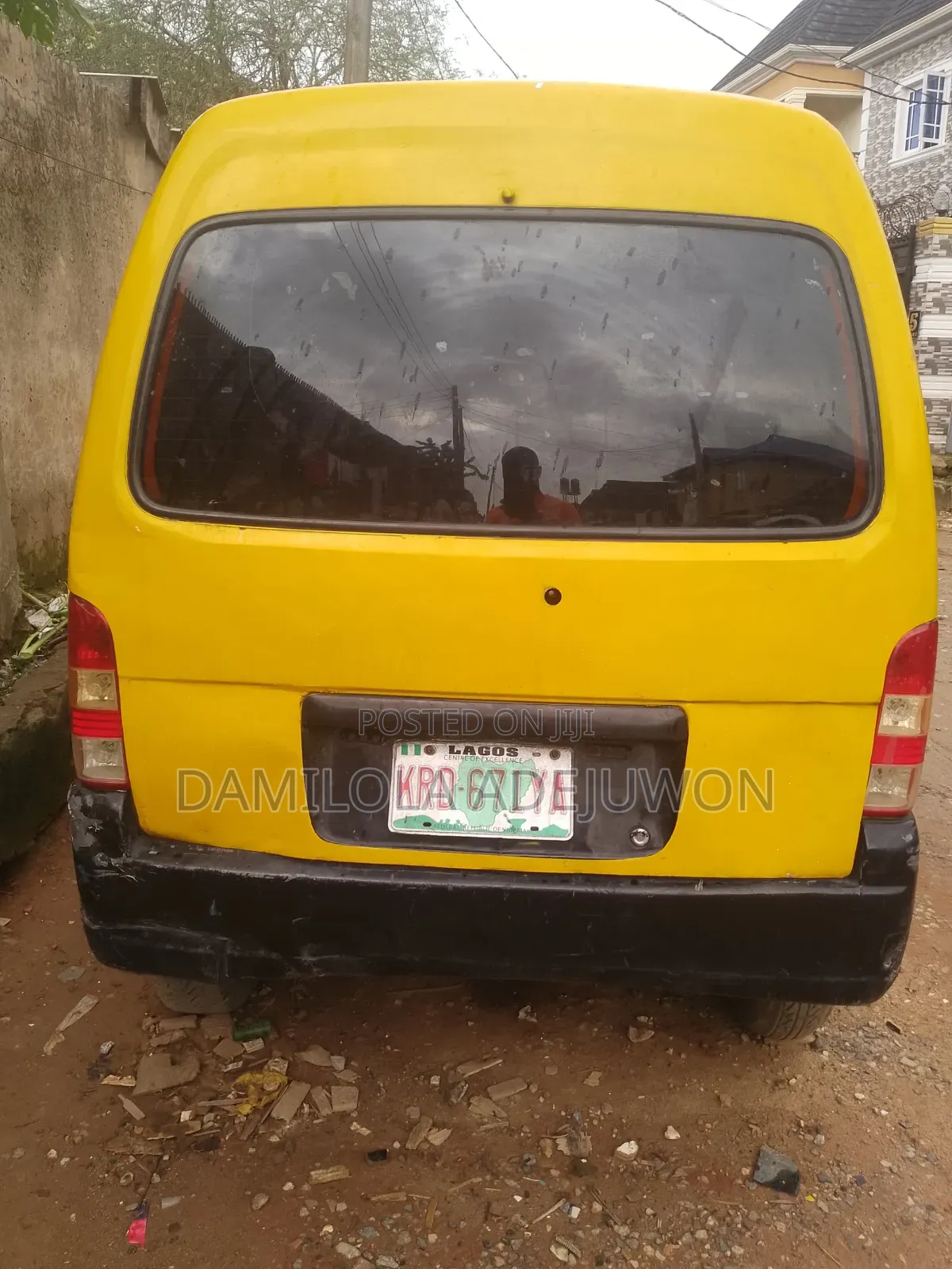 Suzuki APV Minibus 2020 Orange