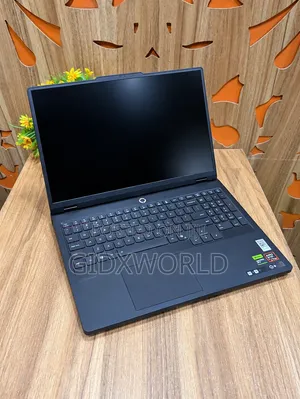 Laptop Lenovo Legion 5 32GB AMD Ryzen 9 SSD 1T