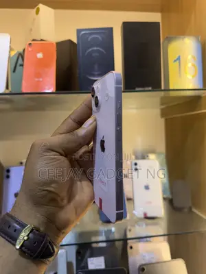 Apple iPhone 13 128 GB Pink