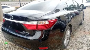 Lexus ES 2015 Black