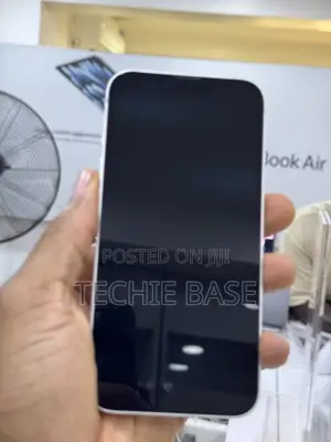 Apple iPhone 13 128 GB White