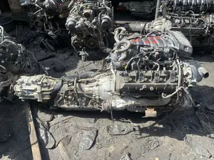 Toyota Tundra 2010 Engine and Gear Box 2uz -4wd