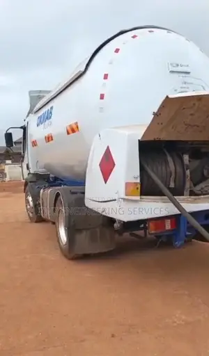 8 Tons Renault LPG Bobtail Truck