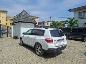 Toyota Highlander 2010 White
