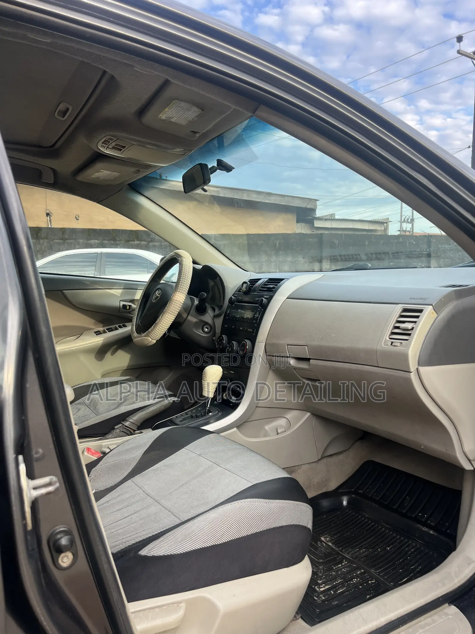 Toyota Corolla 2009 Gray