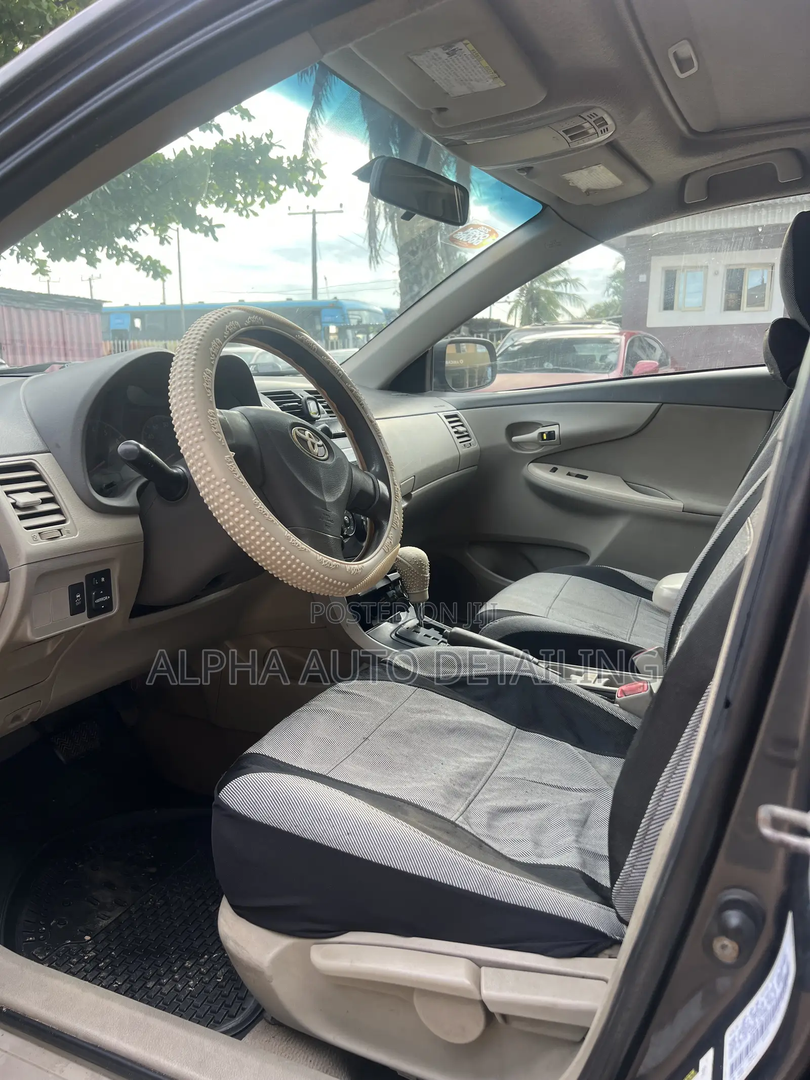Toyota Corolla 2009 Gray