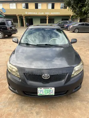 Toyota Corolla 2009 Gray