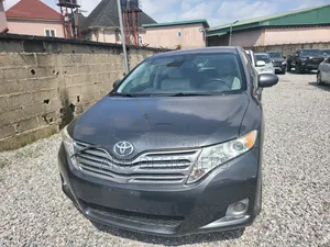 Toyota Venza AWD 2011 Gray