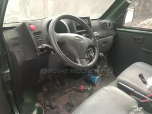 Daihatsu Hijet 2012 Green