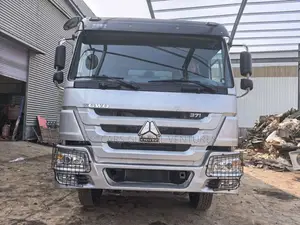 HOWO 371 Truck
