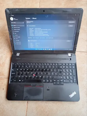 Laptop Lenovo ThinkPad Edge E550 8GB Intel Core i3 HDD 500GB