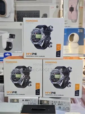 Porodo HYPE Smartwatch With Earbuds