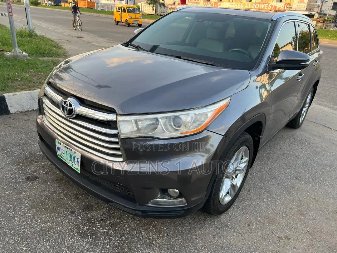 Toyota Highlander 2014 Gray