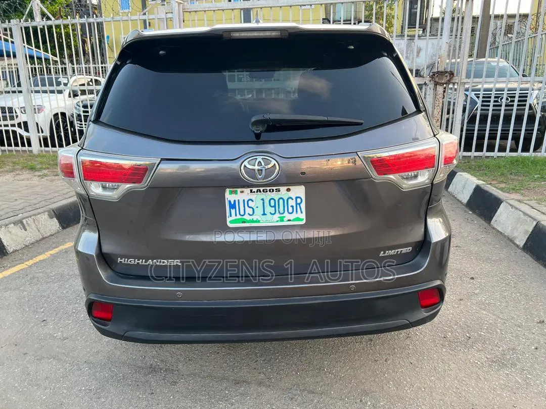 Toyota Highlander 2014 Gray