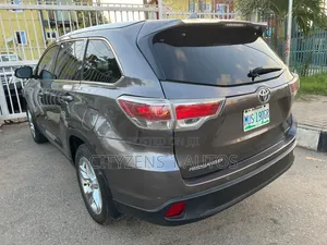 Toyota Highlander 2014 Gray