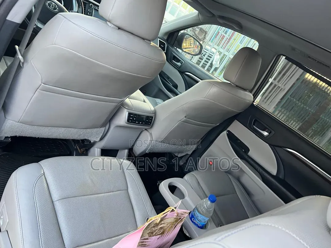 Toyota Highlander 2014 Gray