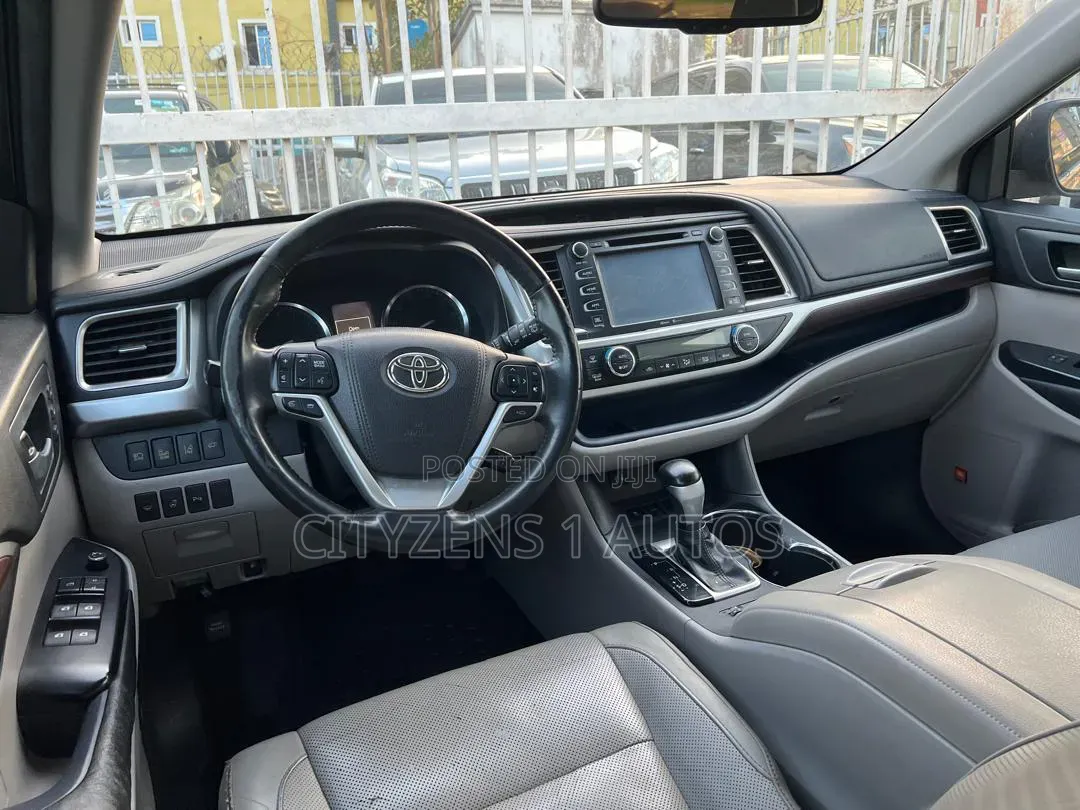 Toyota Highlander 2014 Gray