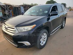 Toyota Highlander 2012 Black