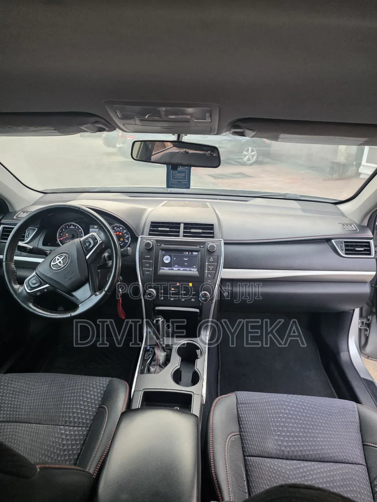 Toyota Camry 2015 Silver