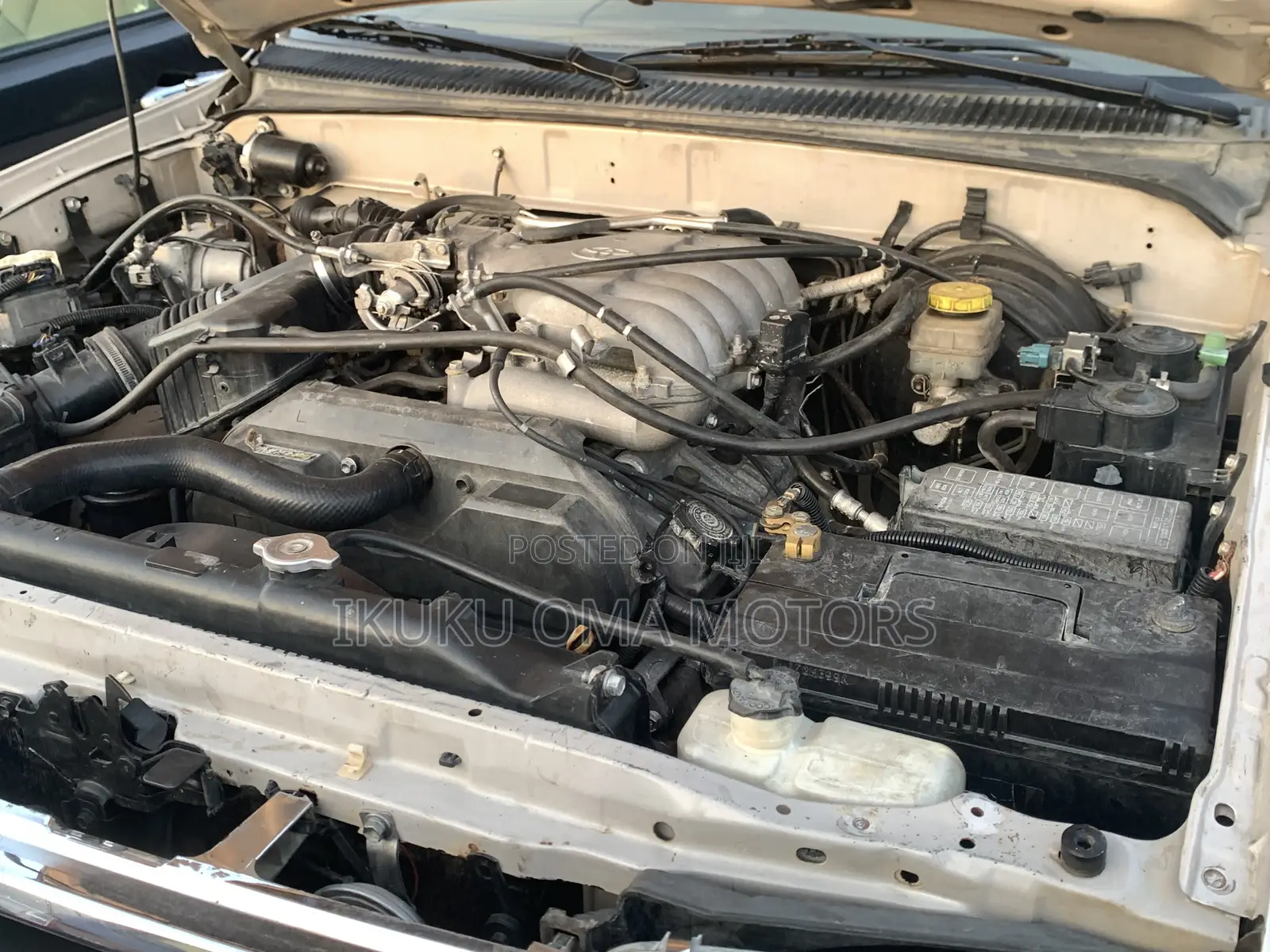 Toyota 4-Runner 2000 White