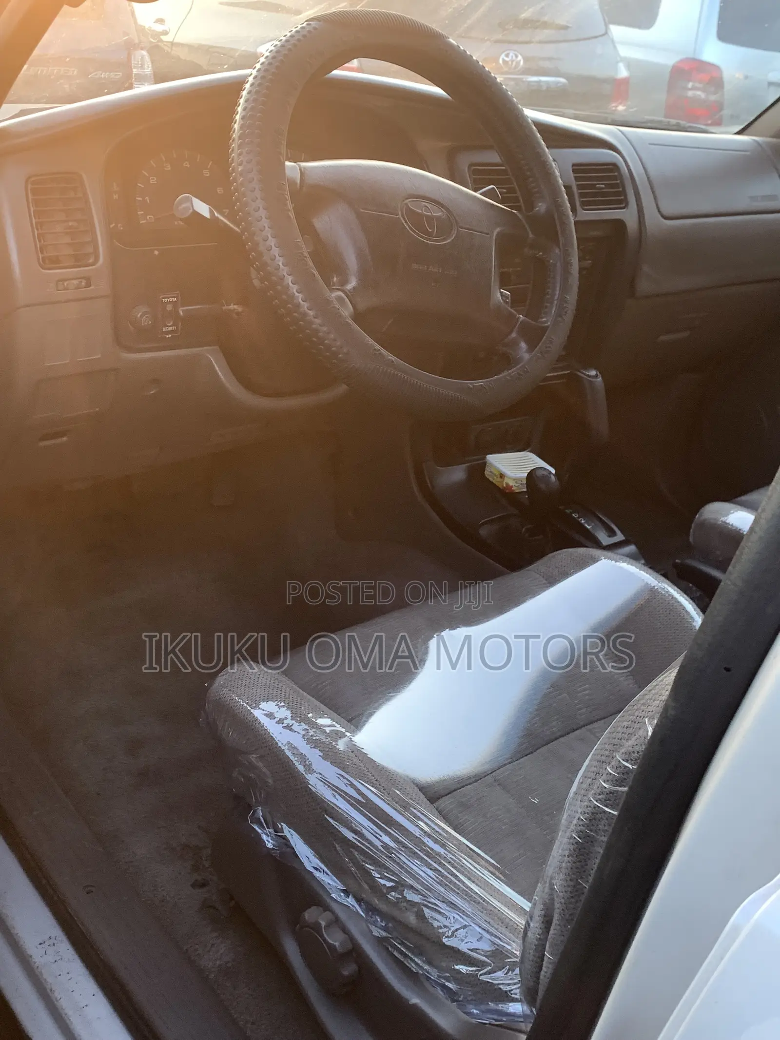 Toyota 4-Runner 2000 White