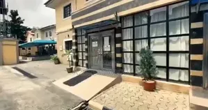 Executive Hotel