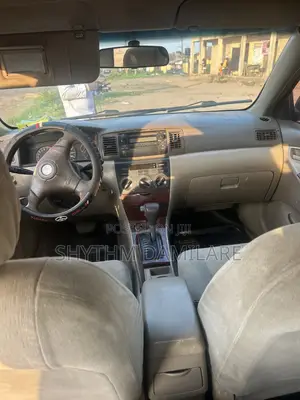 Toyota Corolla 2004 Silver