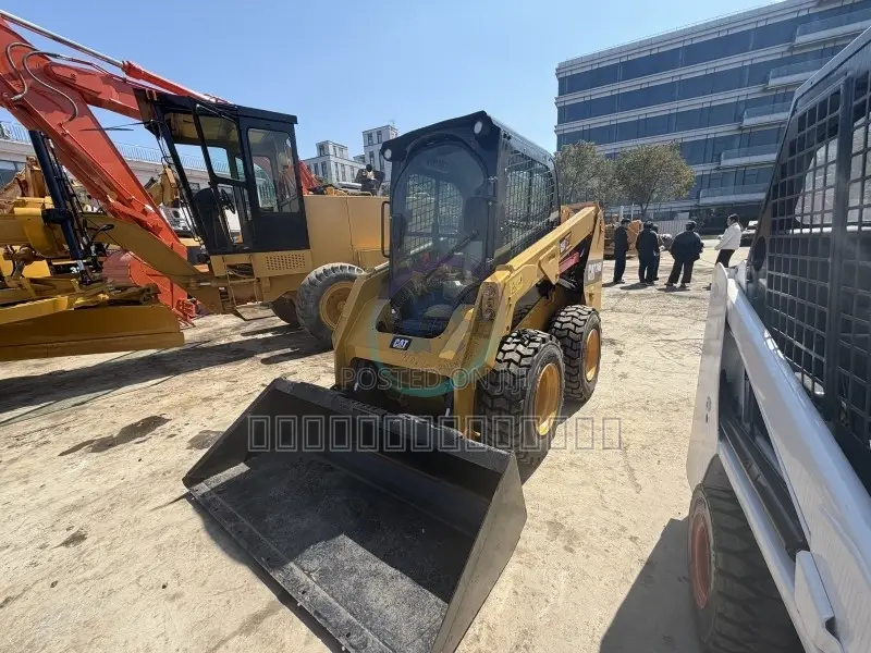 CAT 246D Skid Steer Loader