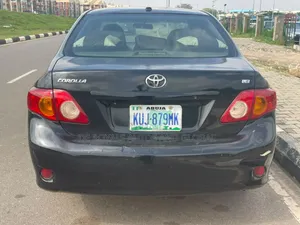 Toyota Corolla 2010 Black