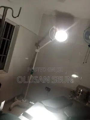 Theater/Surgical Light