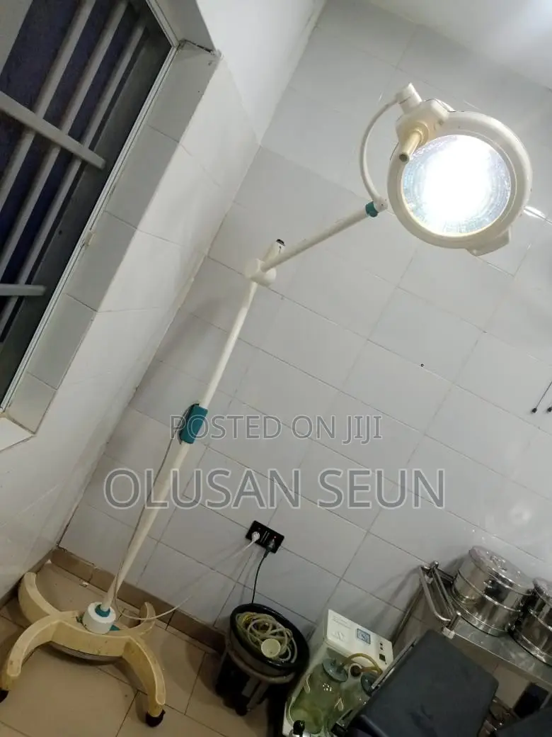 Theater/Surgical Light