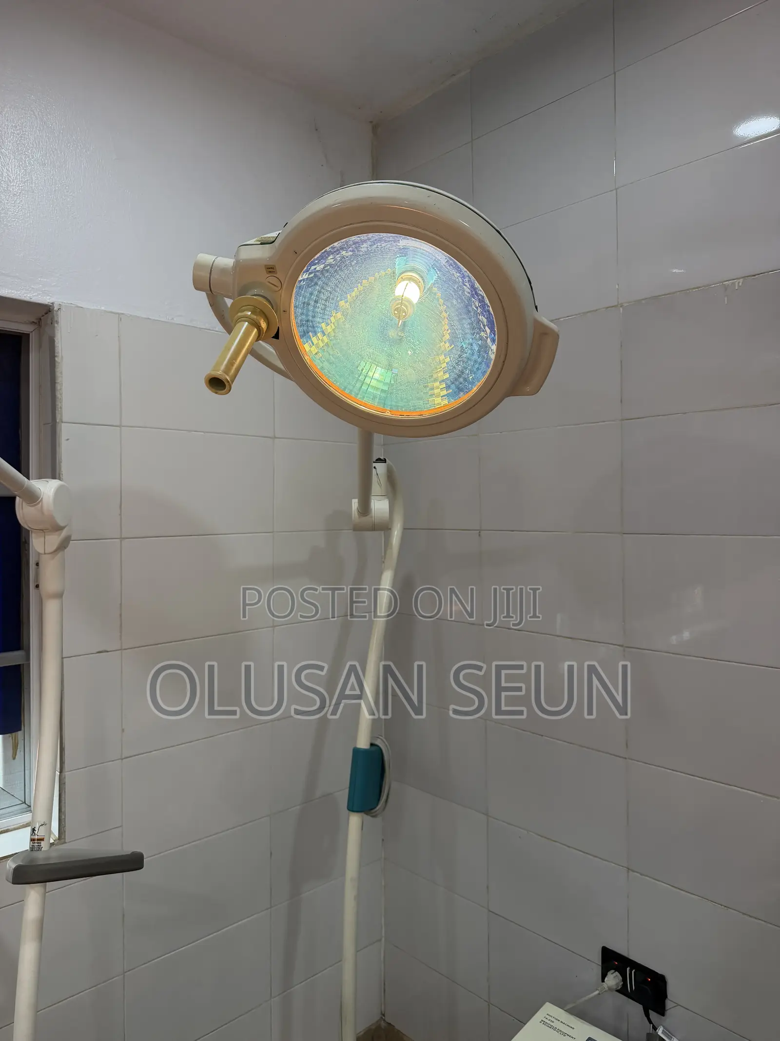 Theater/Surgical Light