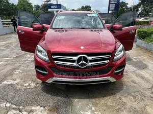Mercedes-Benz GLE-Class 2017 Red